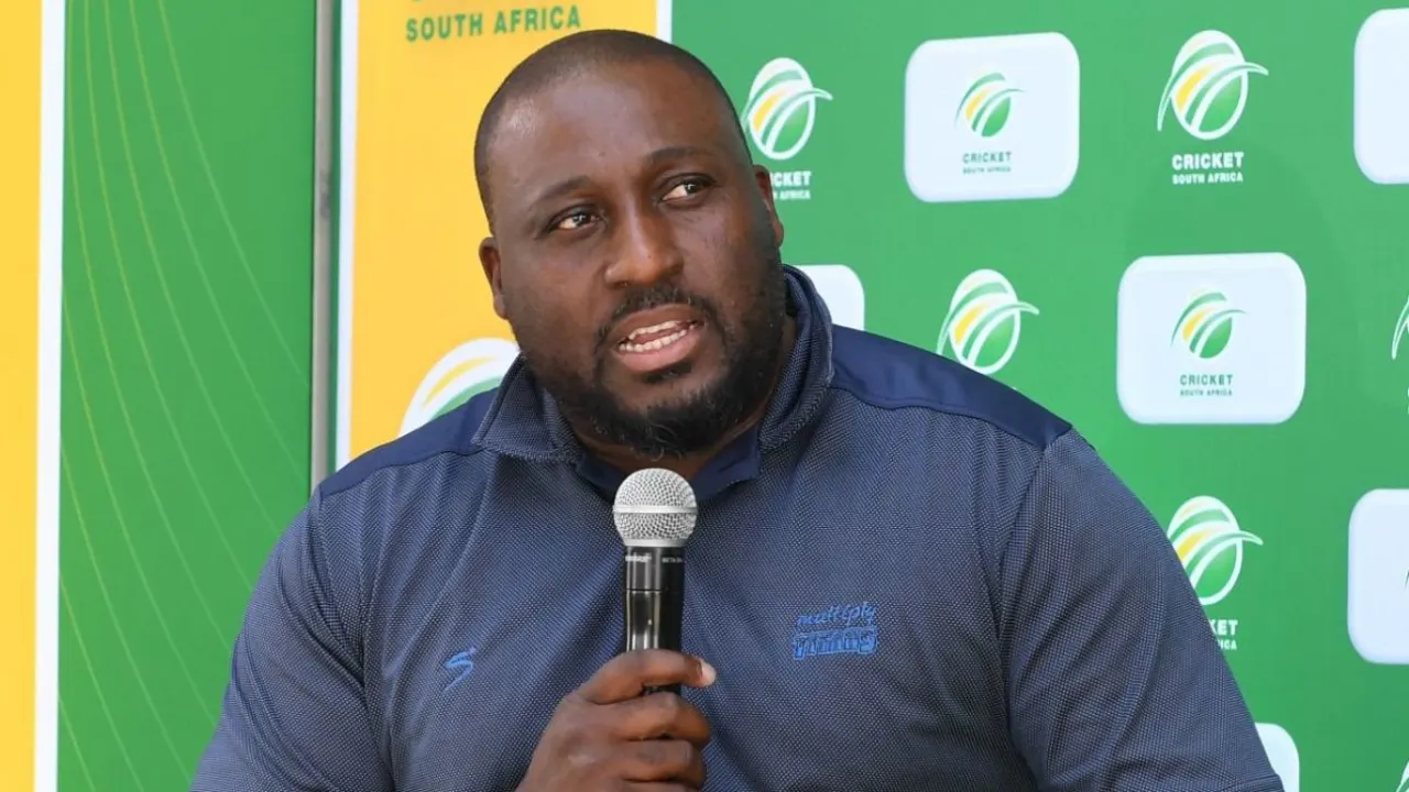 Mandla Mashimbyi Appointed As South Africa Women's Head Coach